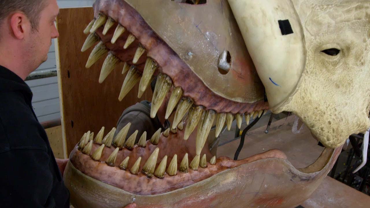 How Jurassic World: Fallen Kingdom Is Using Practical Effects