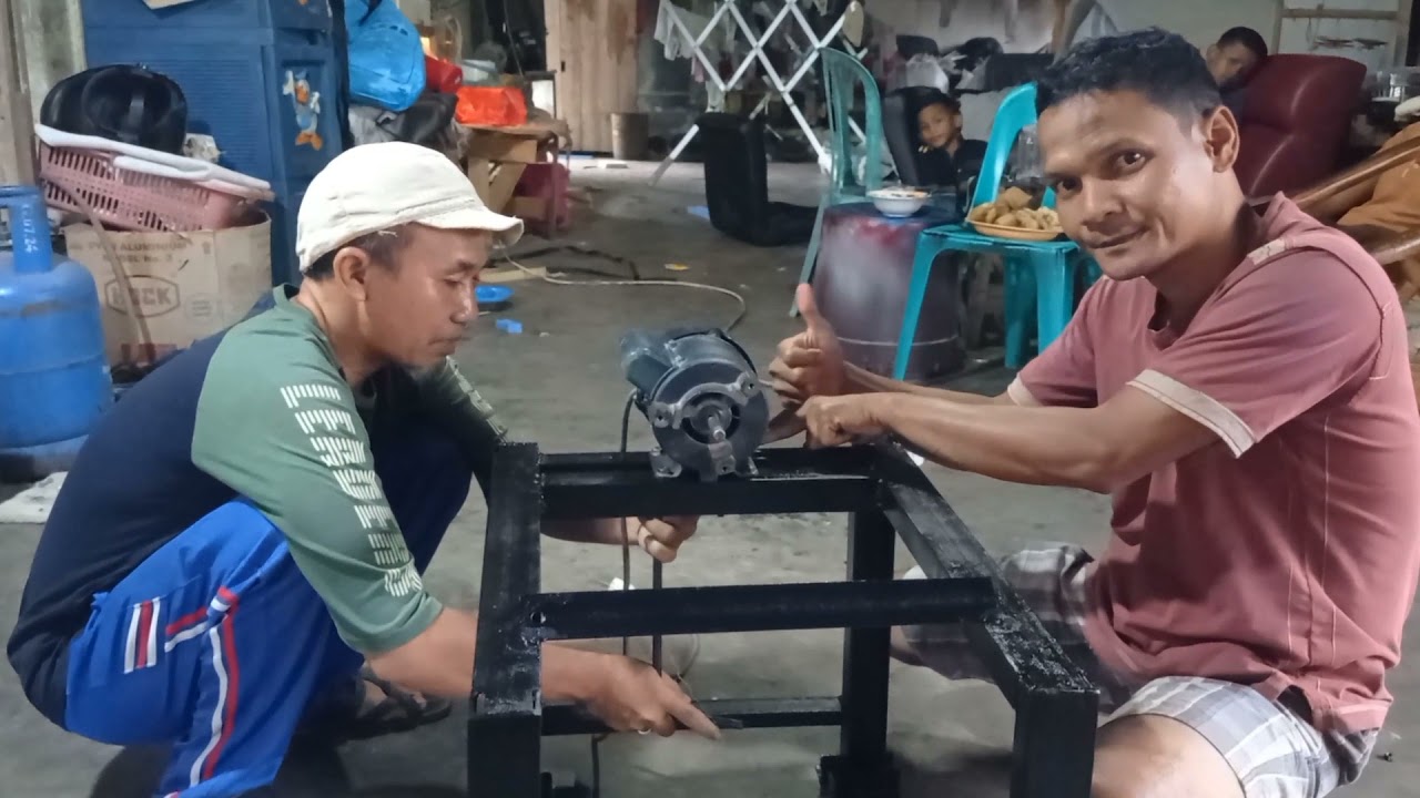 Tutorial/Cara Pemasangan Mesin Penghancur/Pengurai Dakron Untuk Sofa Atau Bantal