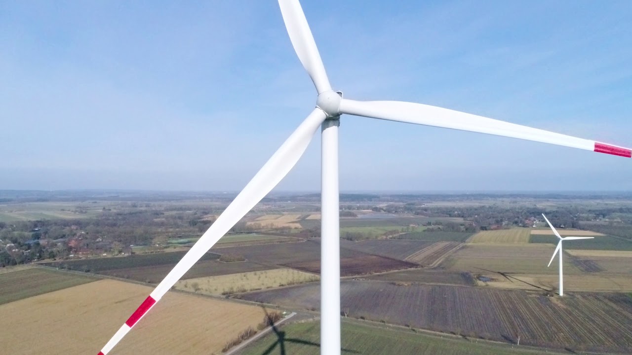 Vestas V 126 in Betrieb Brobergen LK Stade 4K Video  Phantom 4Pro Plus