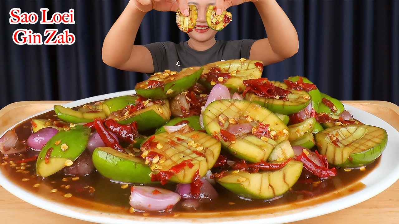 กินตำมะม่วงเเผ็ดๆ‼️มะม่วงเปรี้ยวกรอบๆน้ำปลาร้านัวๆแซ่บๆจ้า | Spicy Sour Mango Salad