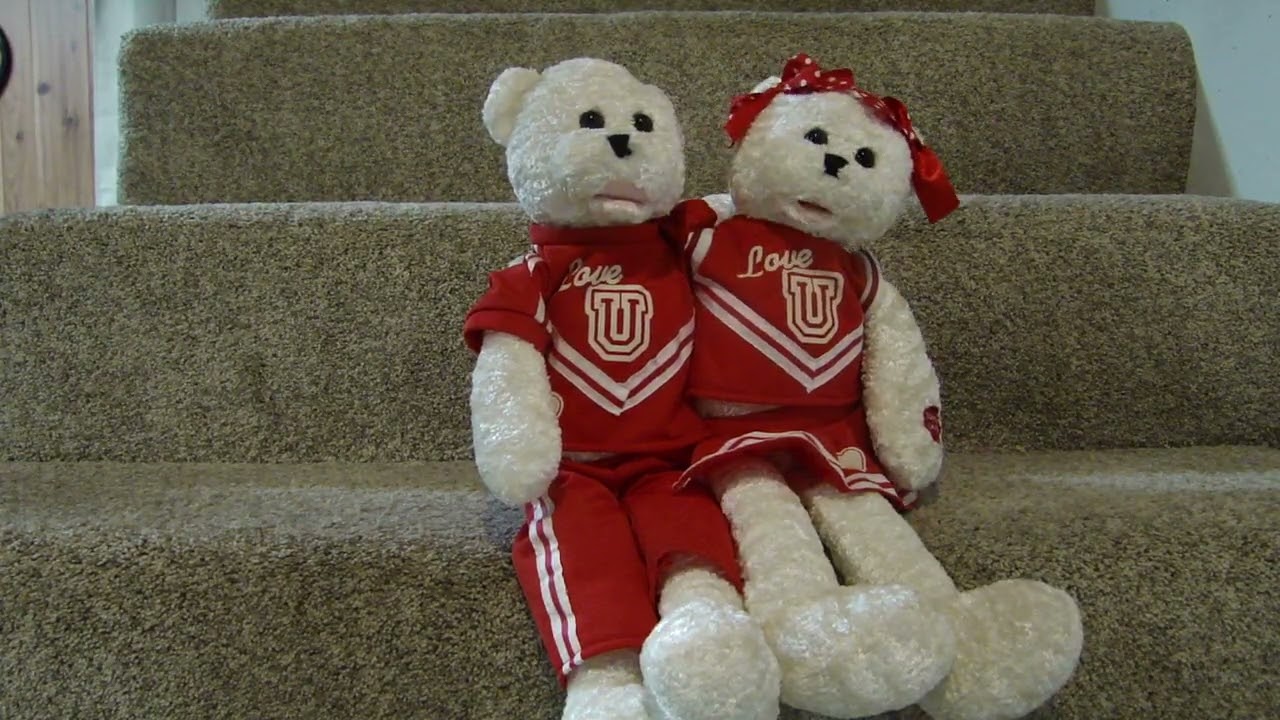 PBC International/Chantilly Lane Valentine's Animated Cheerleader Duet