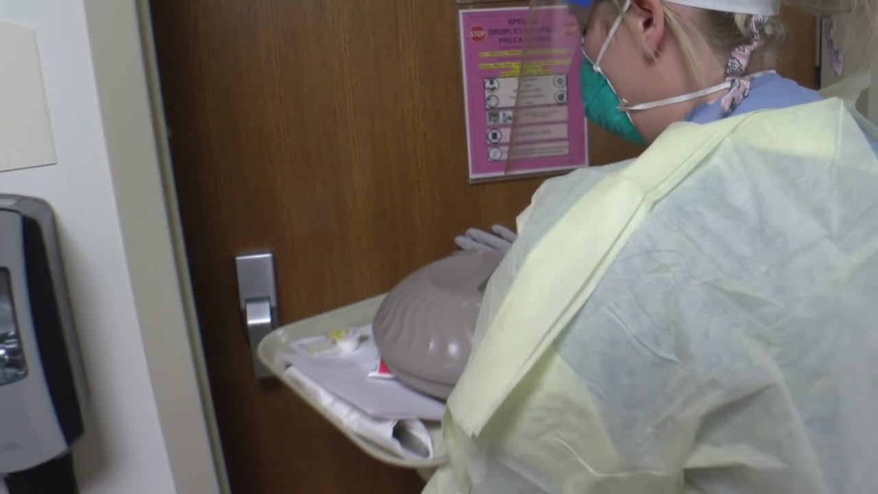 Minnesota Health Care Workers Reflect On Blessings While Working Thanksgiving Day