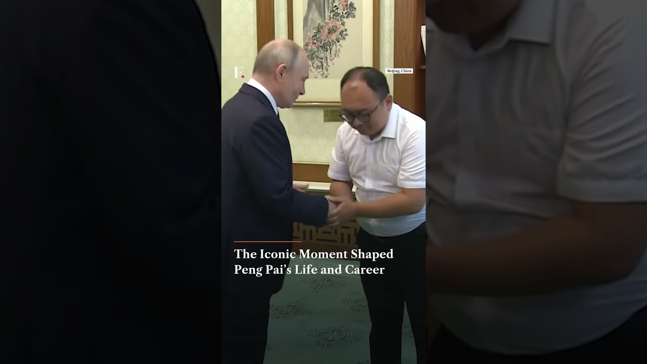 The Boy Who Took a Photo With Putin 26 Years Ago | Subscribe to Firstpost
