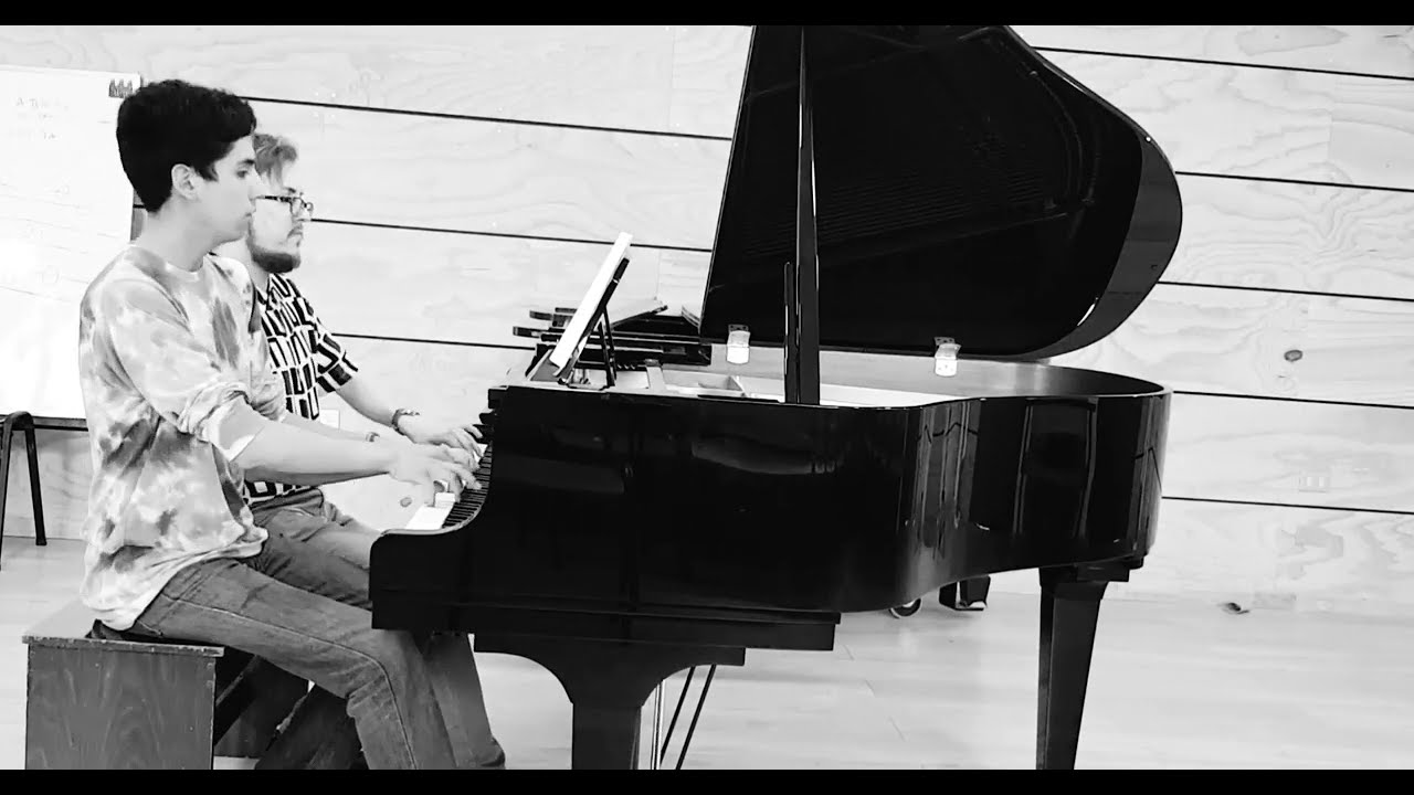 Catherine Rollin: Valse Bleu. Menos Pensado - Dúo