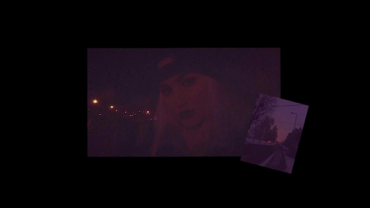 Ines - dym