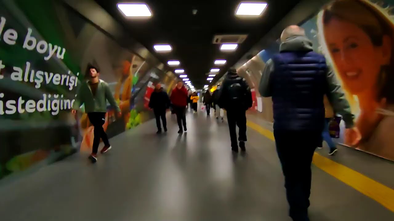 Comparison of trains in Istanbul