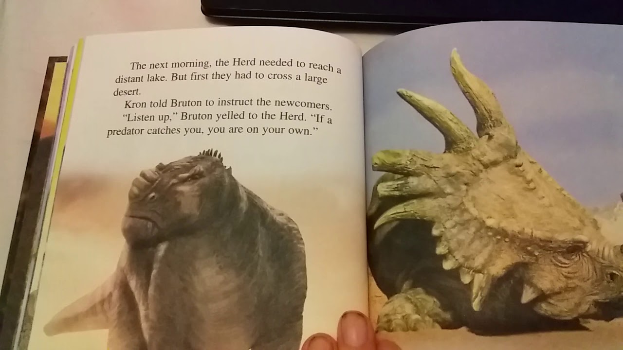 Disney's Dinosaur Book Review 2 (Please pause if you want to read the storybook in my dreams)