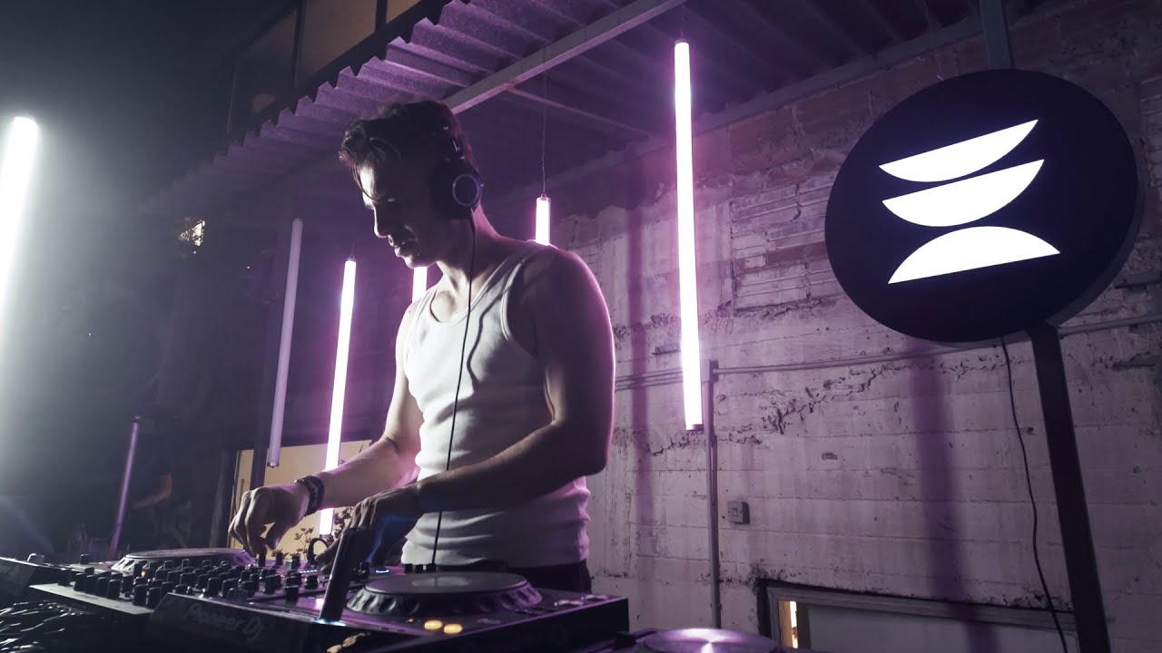 Groovepulse presents: NIELS KAYE @ “The Backyard” 2025 | Athens