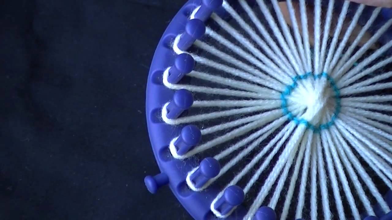 How to Make a Flower on a Circular Loom - Part 3 of 3