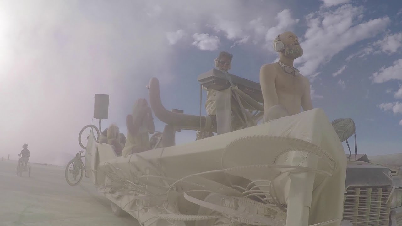 MindTravel at Burning Man: Immersive 'Silent' Piano Experience