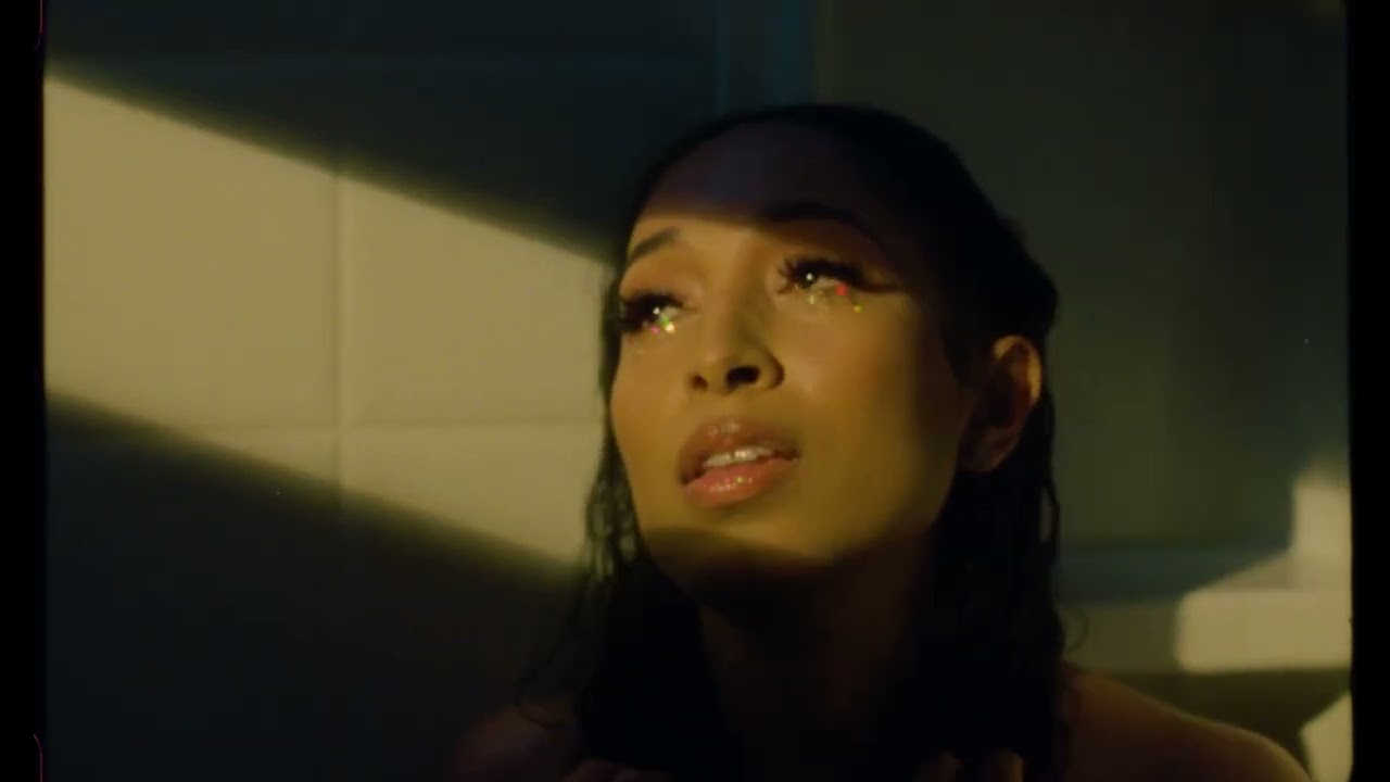 Allyn - When It's All Over (Official Music Video)