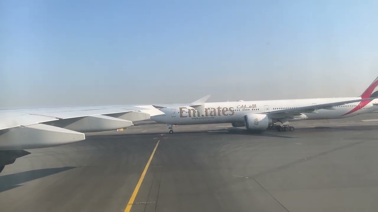 Emirates EK49: Dubai to Munich: Pushback, taxi & takeoff | A6-EOC (A380)