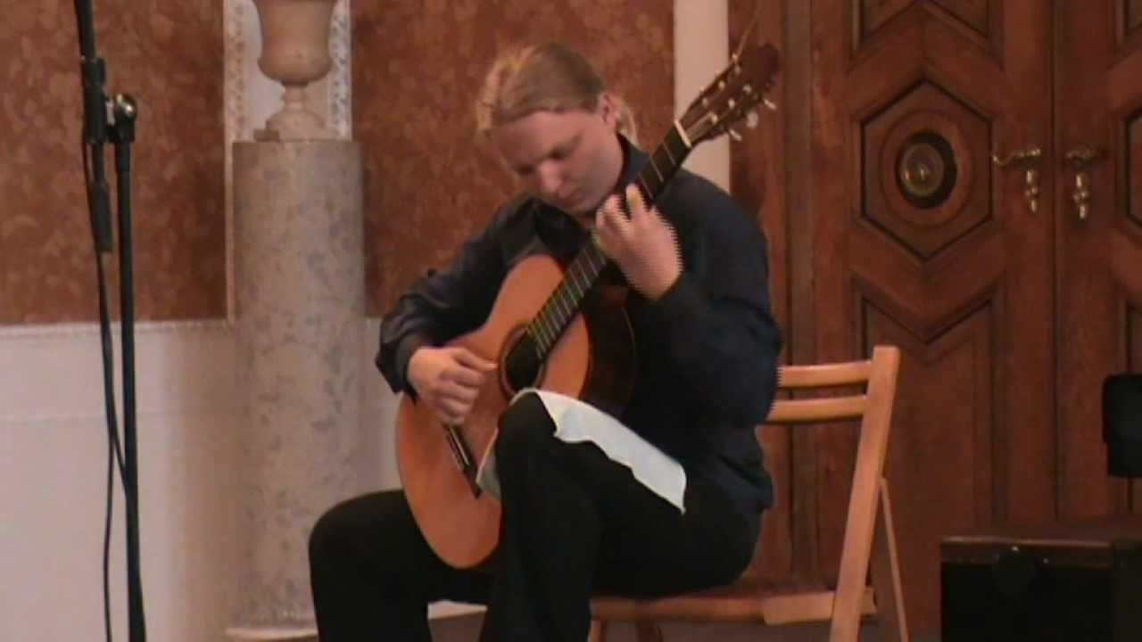 Mateusz Kowalski - Preludium E-dur z IV suity na lutnię