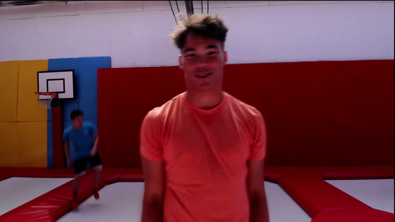 Backflip tutoriál | JUMP Ústí