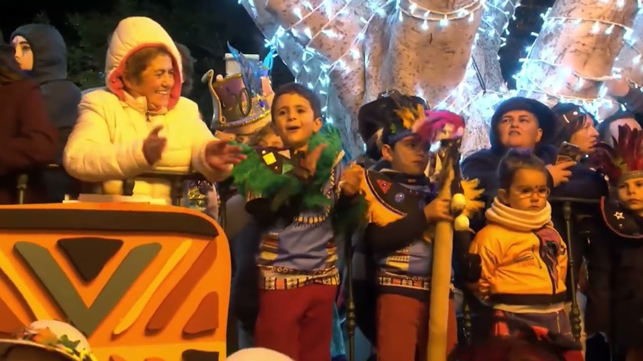 Así se vive la Quema de la Sardina en Agüimes