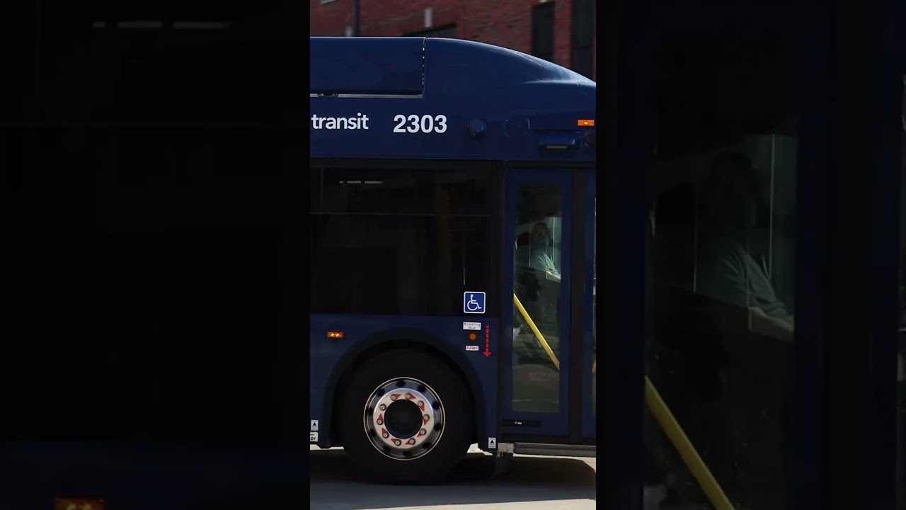 Busfanning in Madison WI - BRT A Departing State St. [Week 4 Day 5] #busfanning