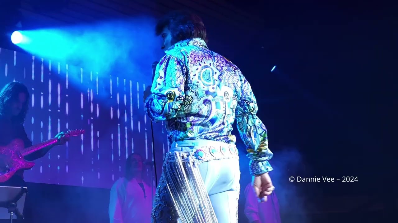 Adelaide Elvis Festival 2024, Bill Cherry performing ~  I Just Cant Help Believin'
