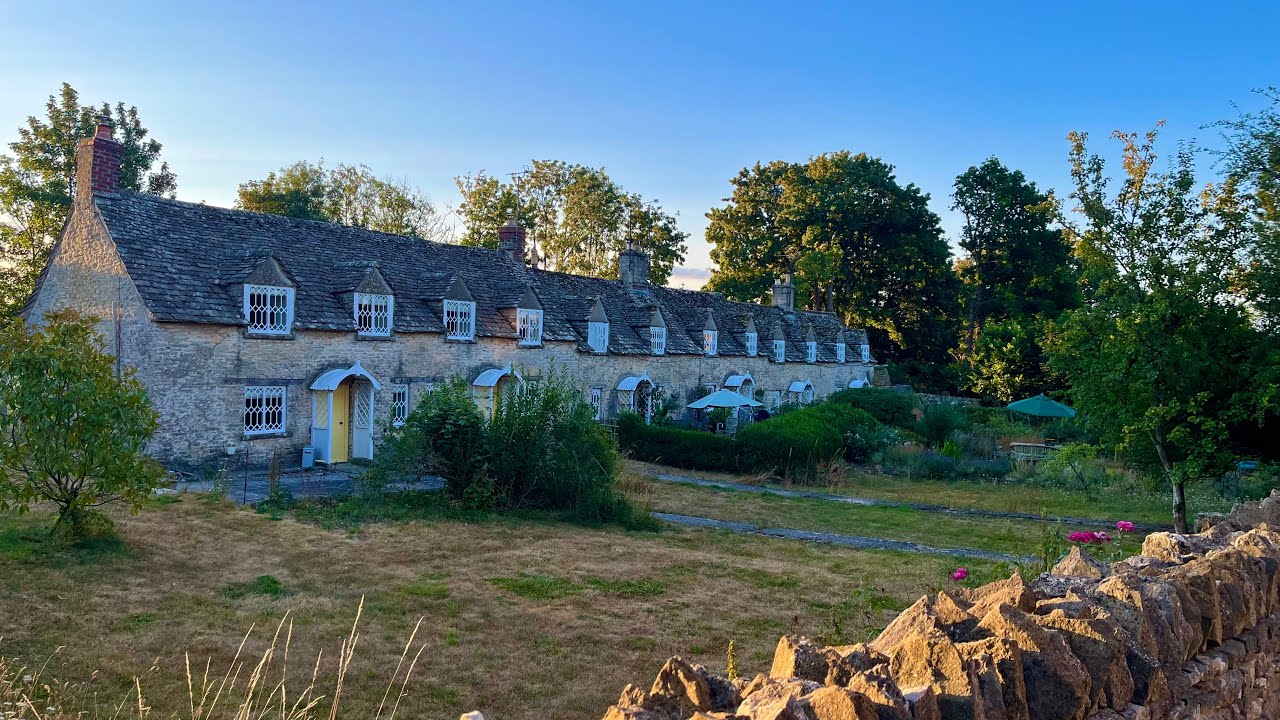 A Dry Summer | Golden Early Morning Walk in the Cotswolds, ENGLAND