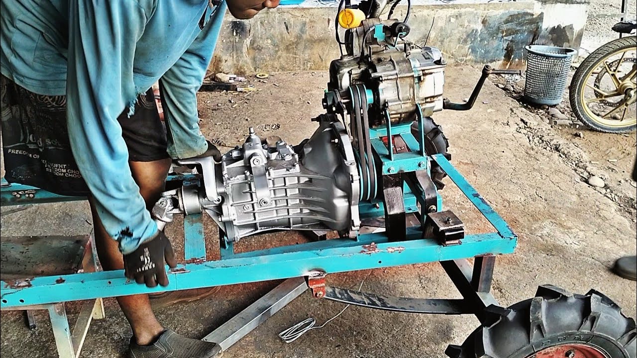 I MADE A UTV ASSEMBLY FROM A 125CC MOTORBIKE ENGINE