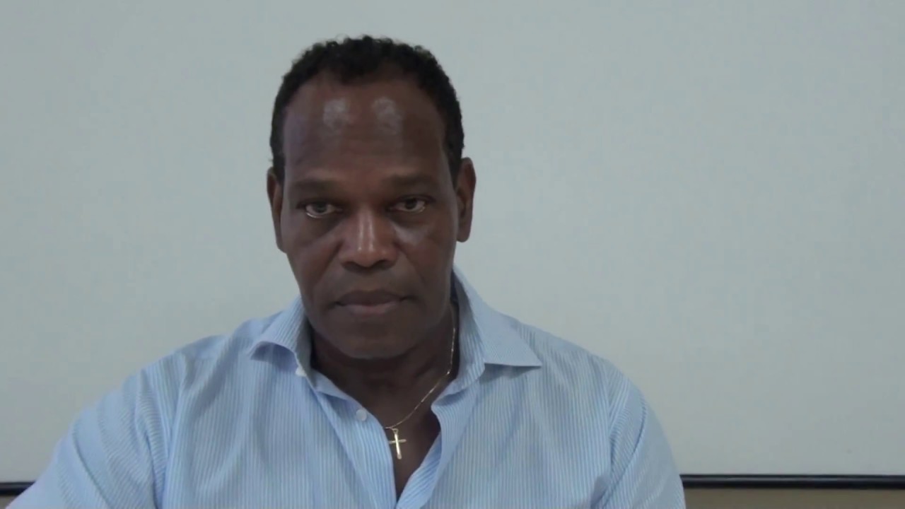 Entrevista ku Meneer Etienne Siliee enkonekshon ku Grass Roots Week.