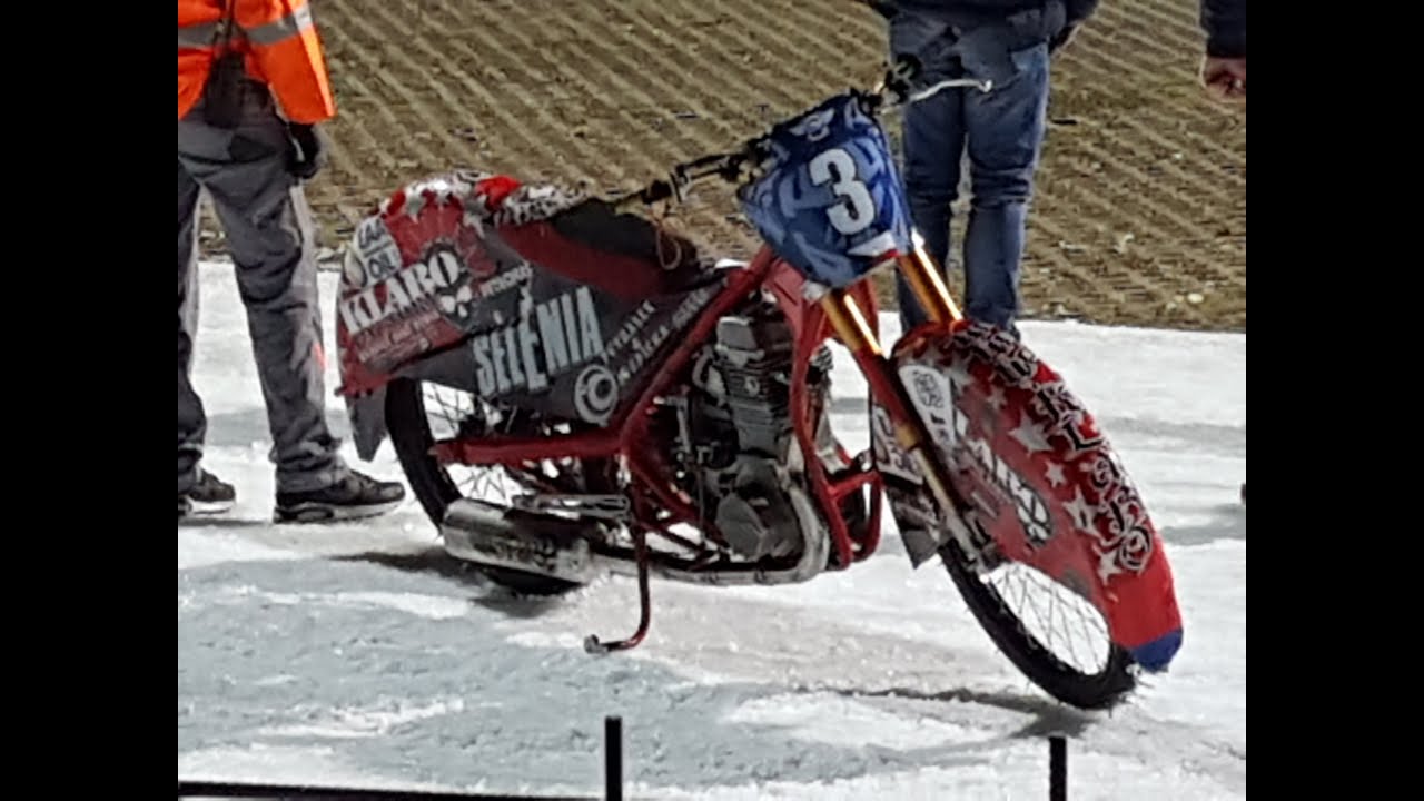 Eisspeedway im Februar 2020 in Berlin