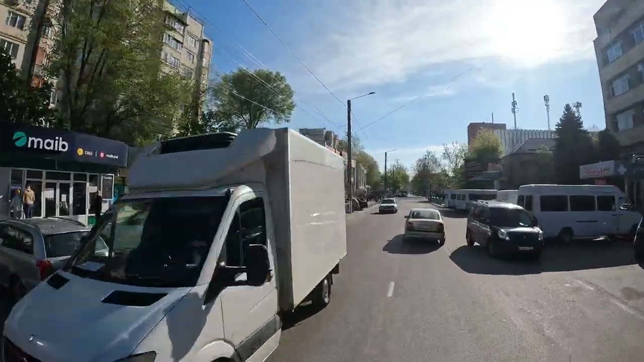 Кагул дороги в центре Cahul strazile centru 2023 апрель 29
