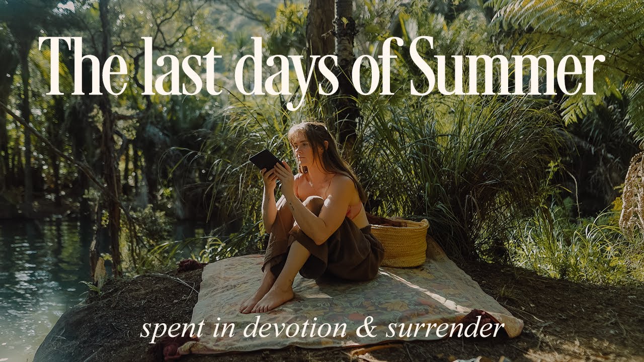 Morning and Evening Routines for Devotion & Presence | The last days of Summer in my NZ beach house