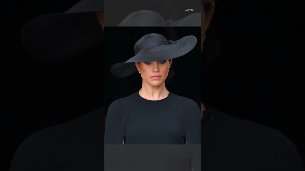 Duchess Meghan In Great Mourning: HE Has Died | ROYAL FLAIR | #shorts