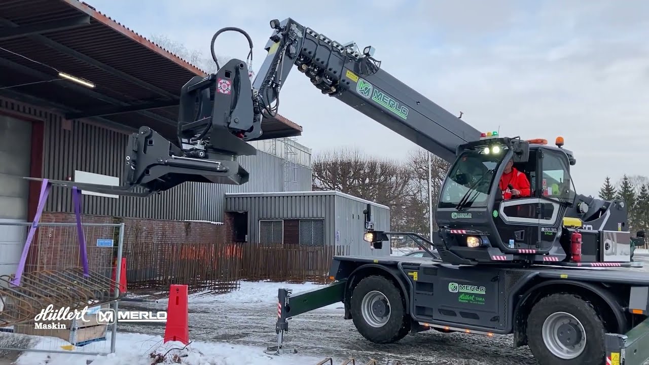 New ROMASTOR-TILT® with hydraulic forks - 360° Rotating Forks on Telehandler Merlo Roto 50.30 S Plus