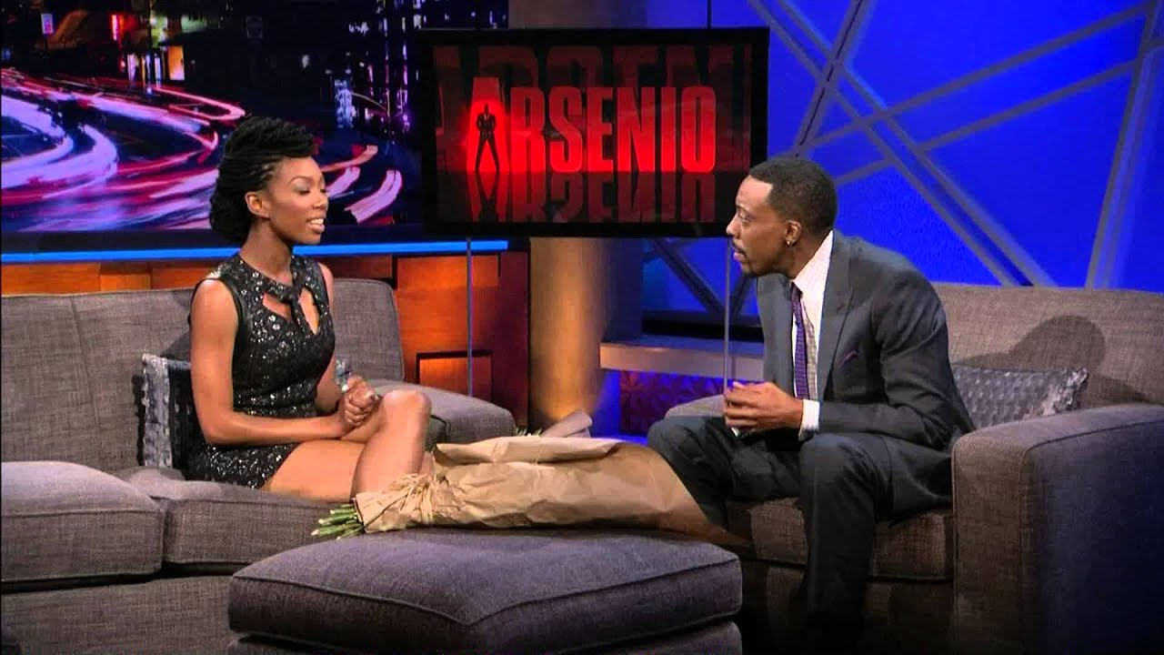 Brandy On Arsenio Hall Show (05.09.2014)