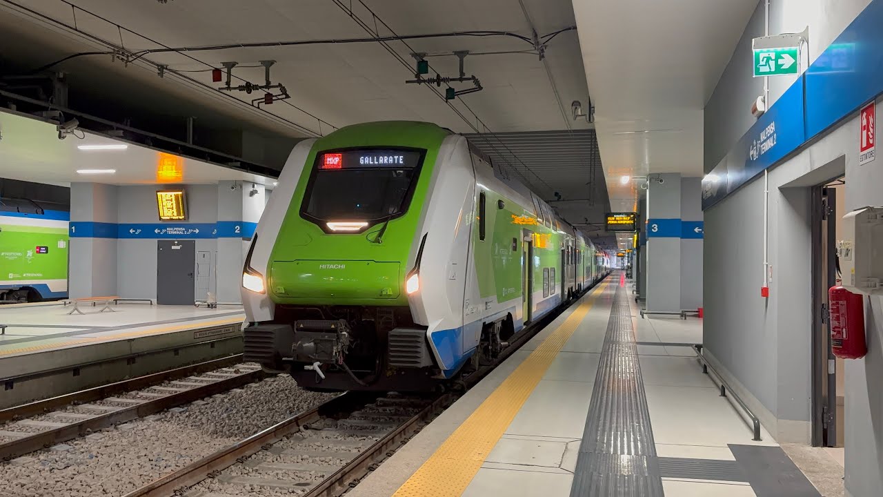 Caravaggio aeroportuali in servizio sulla nuova linea RE51 Gallarate - Malpensa - Milano Centrale