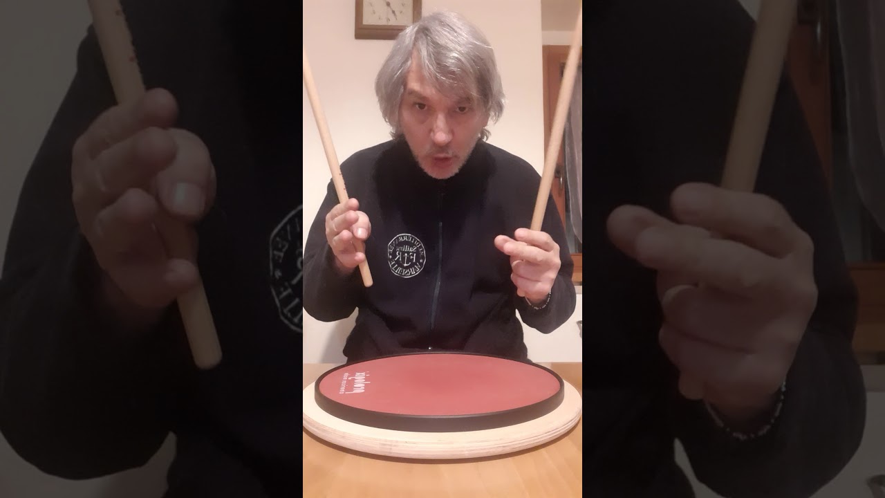 come suonare un paradiddle doppio ...video dedicato ai bambini ....