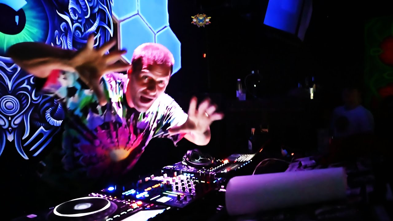 Schlaflos Aarau: Psytrance Geile Party !! Tristan , Desoxybron, Changa Khan