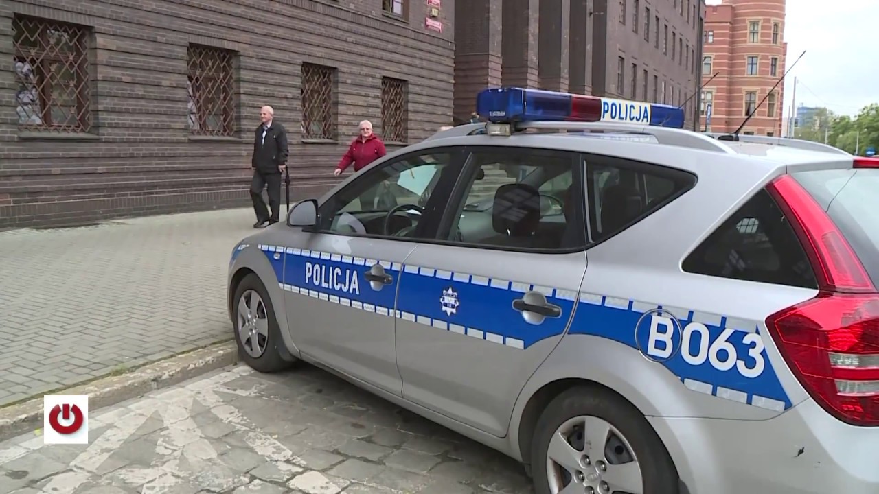 Nie milkną echa śmierci na komisariacie