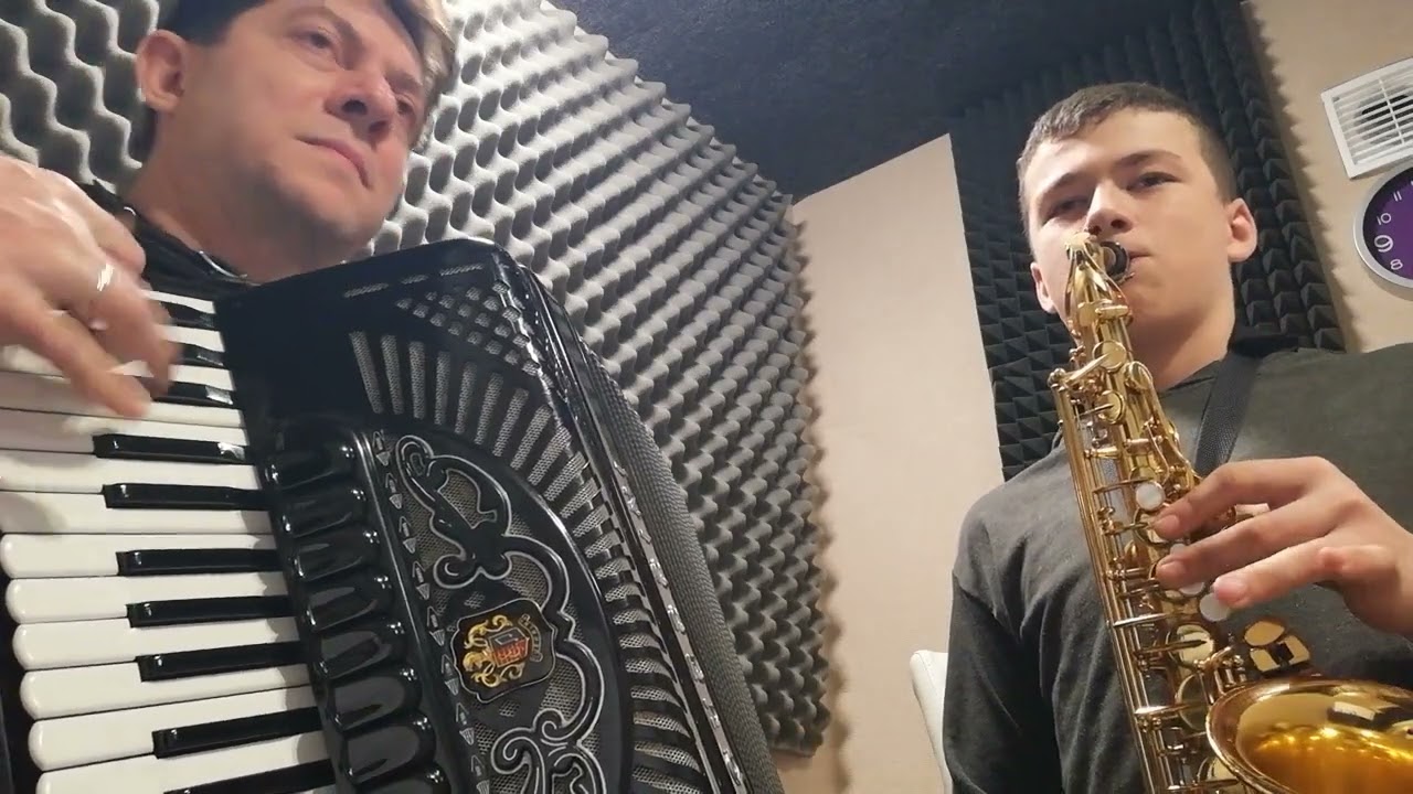Baćo- Sjetuje me majka (sevdalinka)