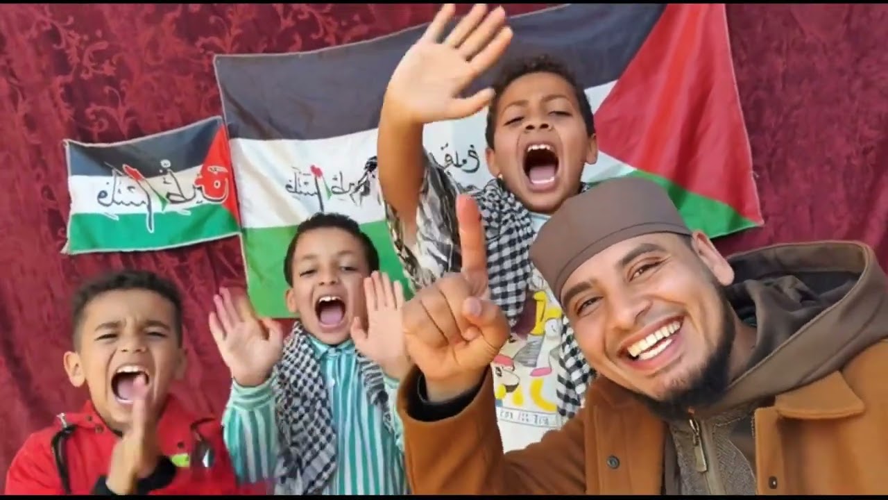 جولة مؤثرة داخل مدرسة علمني حرفًا: مائدة رمضان : حفل القرآن : تحدي العالم مع انس 