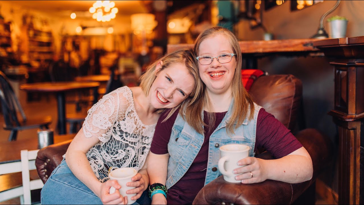 How To Pose Sisters and Best Friends for Photos