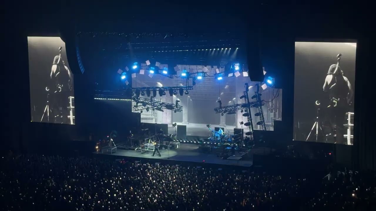 🎶 Song: “Thru These Tears” – LANY | Live in Dubai