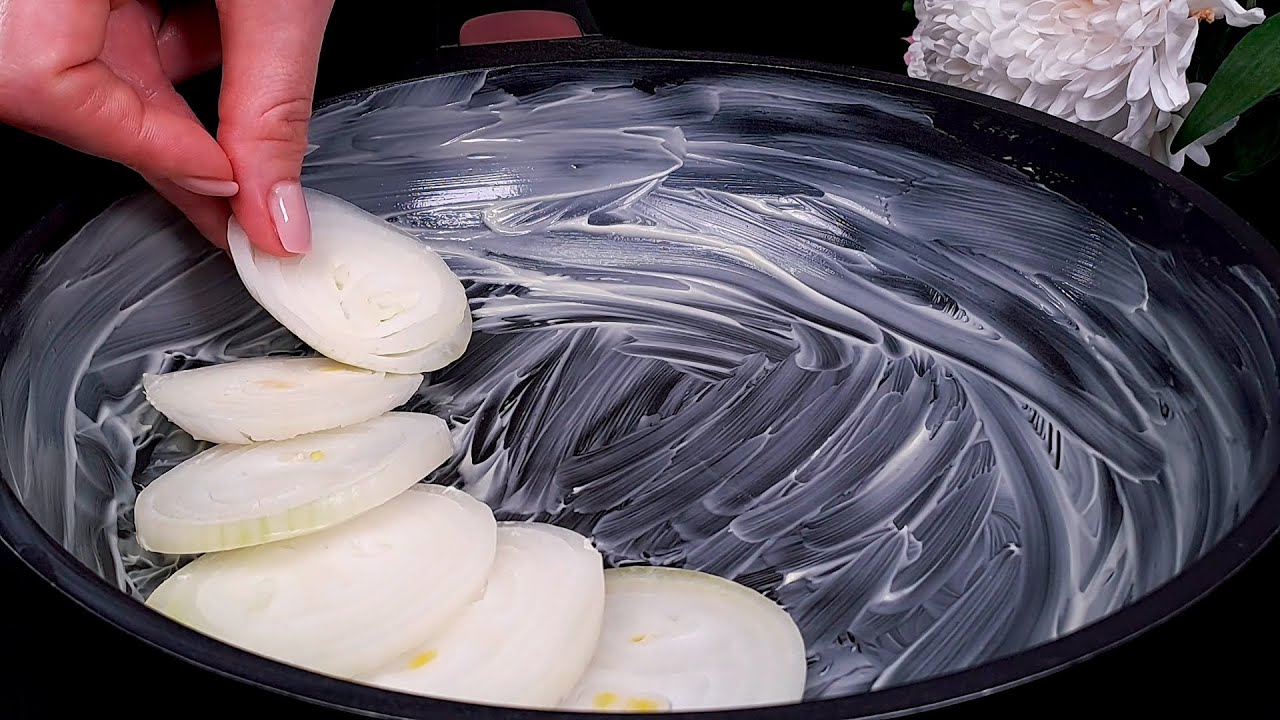 Onions and eggs will drive you crazy! Incredible! It is so tasty and simple!