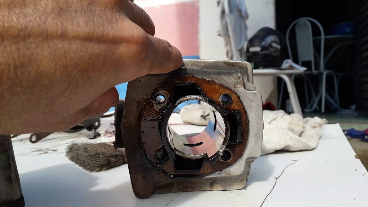 O MOTOR, DA MOBILETE, DEU POBLEMA, QUEBROU