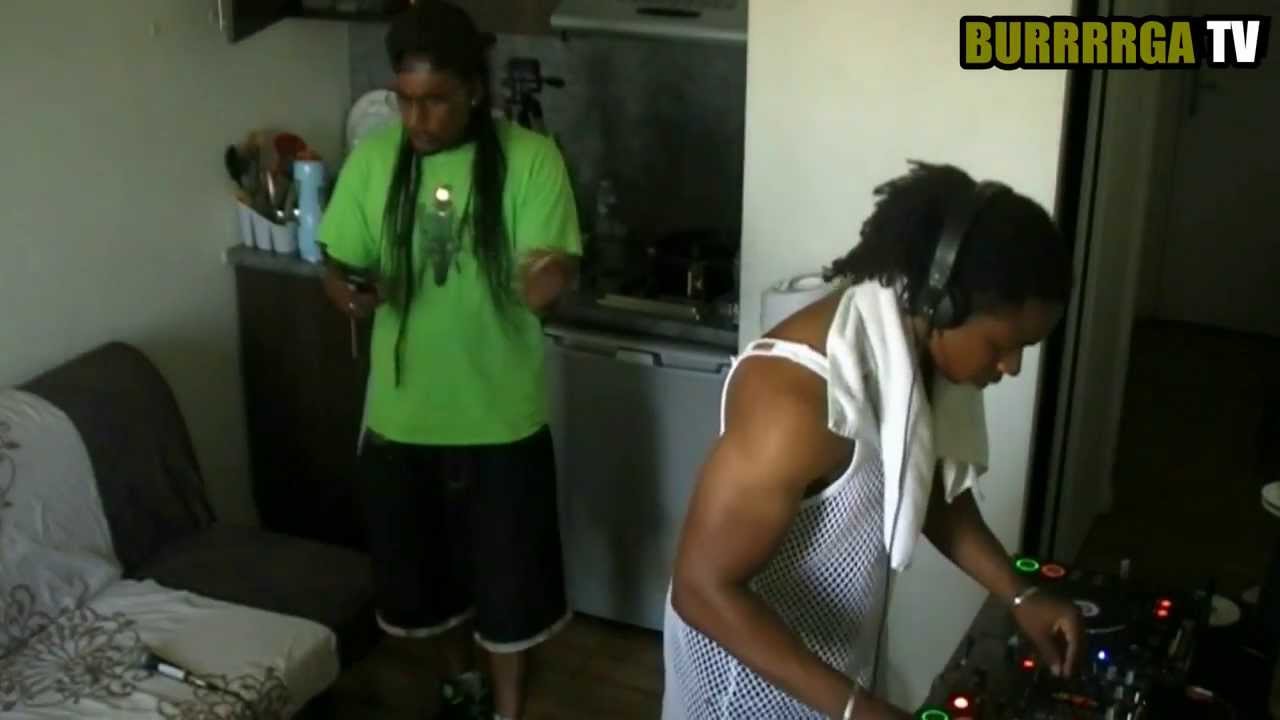 DJ WINFAST - BURRRRGA SHOW en guest MOÏCI