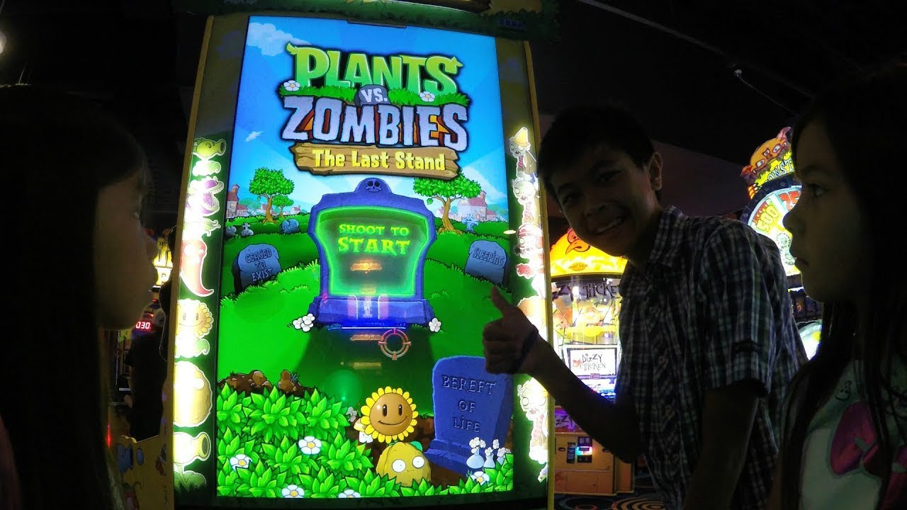 Plants Vs. Zombies The Last Stand Arcade Video Gameplay: M&M vs Doc vs Piper vs Rocky vs E.L.