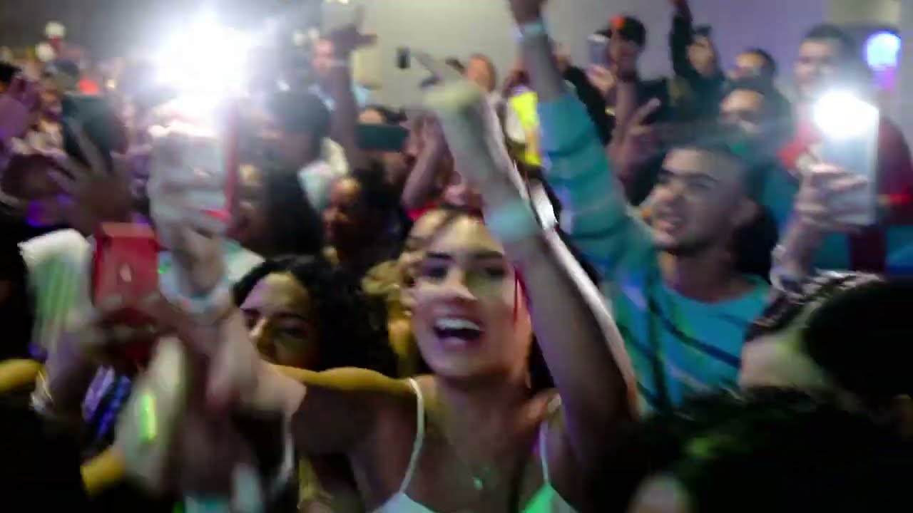 Jowell y Randy LIVE in Tampa #VivaElPerreo 2021