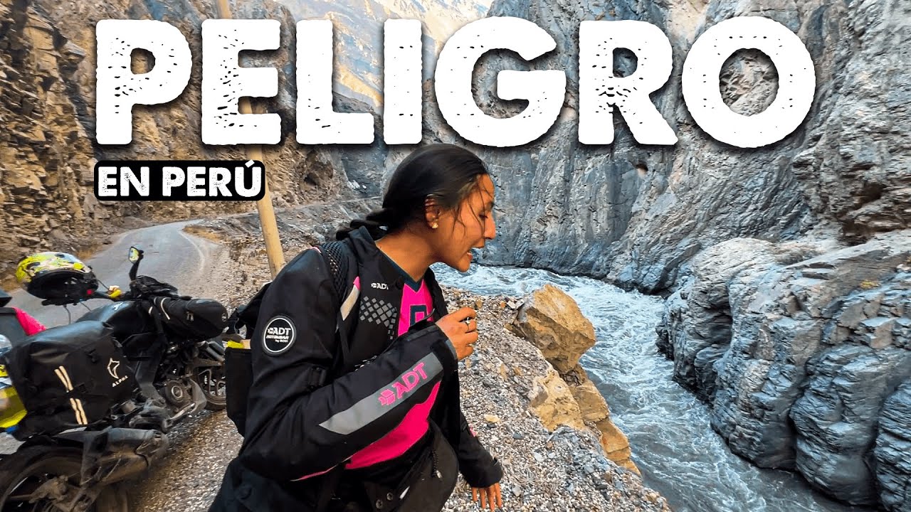 Así es LA CARRETERA MÁS PELIGROSA de PERÚ ⚠️ | Cañón del Pato en moto