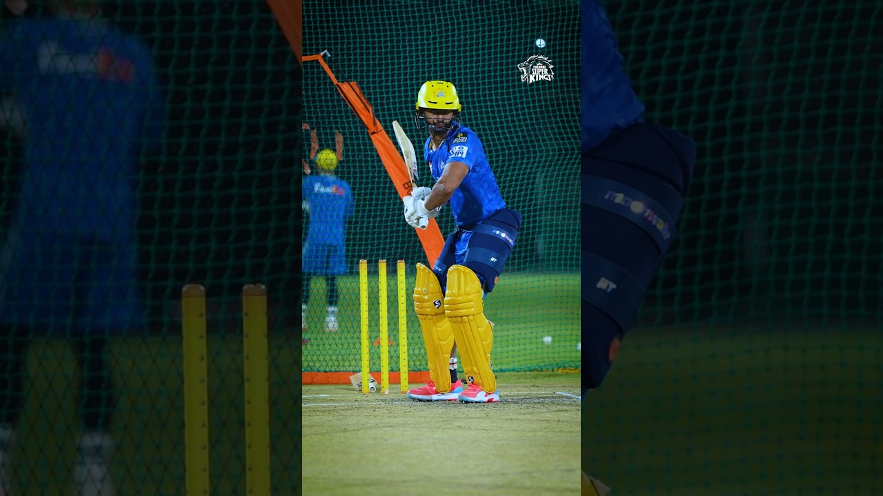 Gotta shake off every challenge we face! 💪🏻🫡#WhistlePodu #Yellove 🦁💛