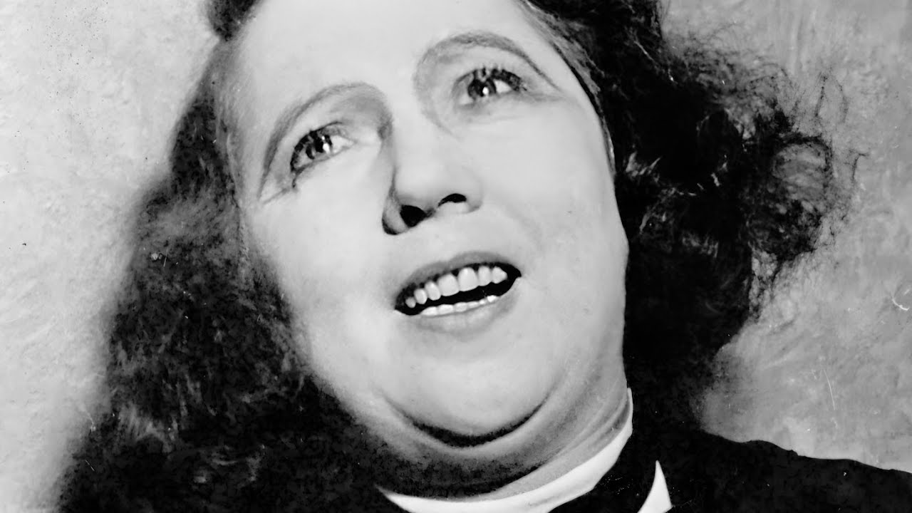 Claire Waldoff: 