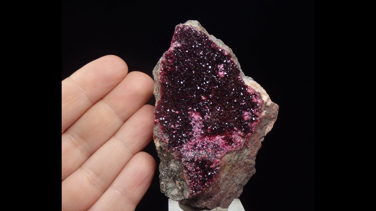 187926971032 ROSELITE - Morocco, Anti-Atlas Mts., Bou Azzer /black_orion666/