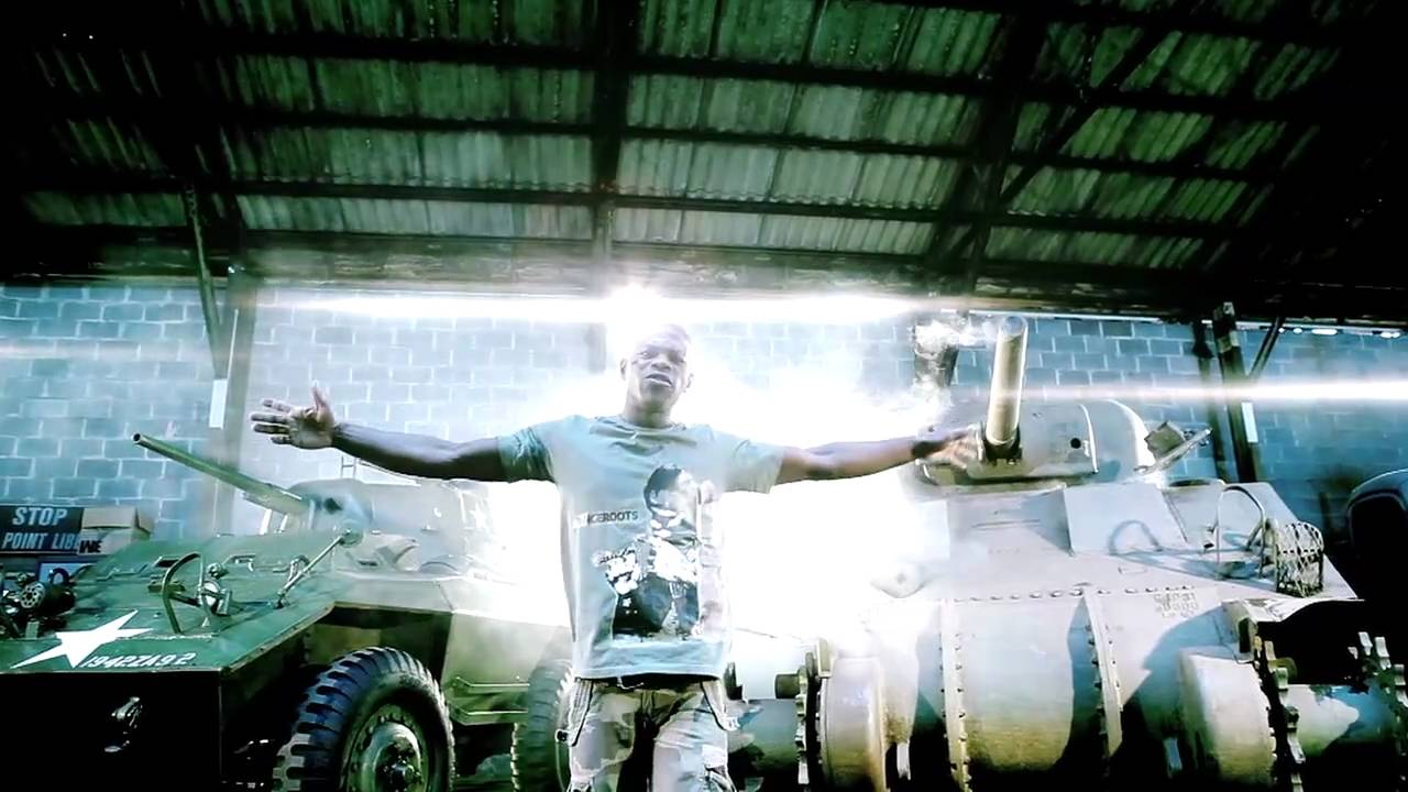 Despo' Rutti - Dangeroots (Clip Officiel)