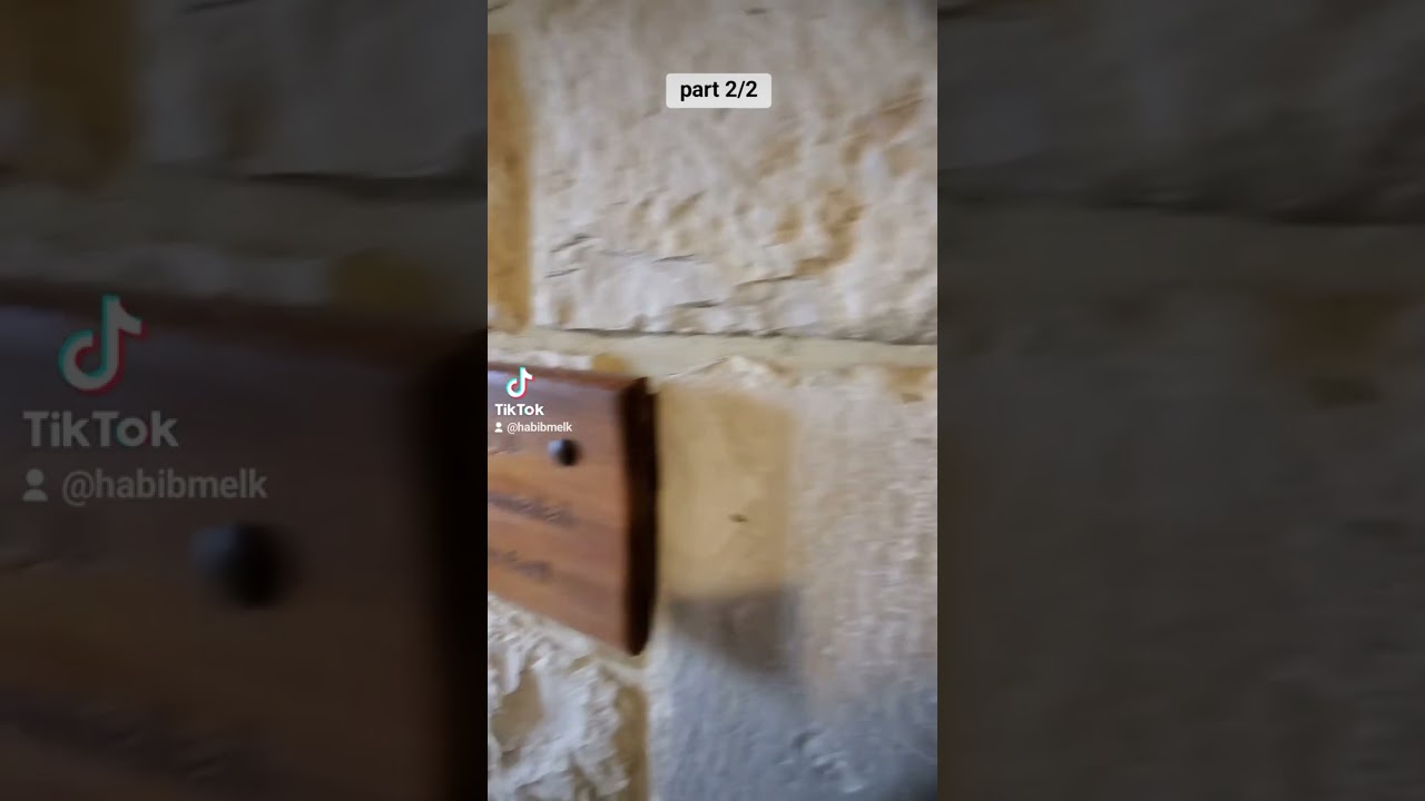 جثمان الطوباوي اسطفان نعمه والقديس نعمةالله كساب الحرديني في دير ما قبريانس و فوستينا - شمال لبنان