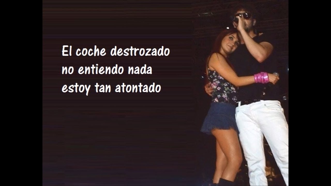 VIVIENDO DE NOCHE (Letra) DE RBD